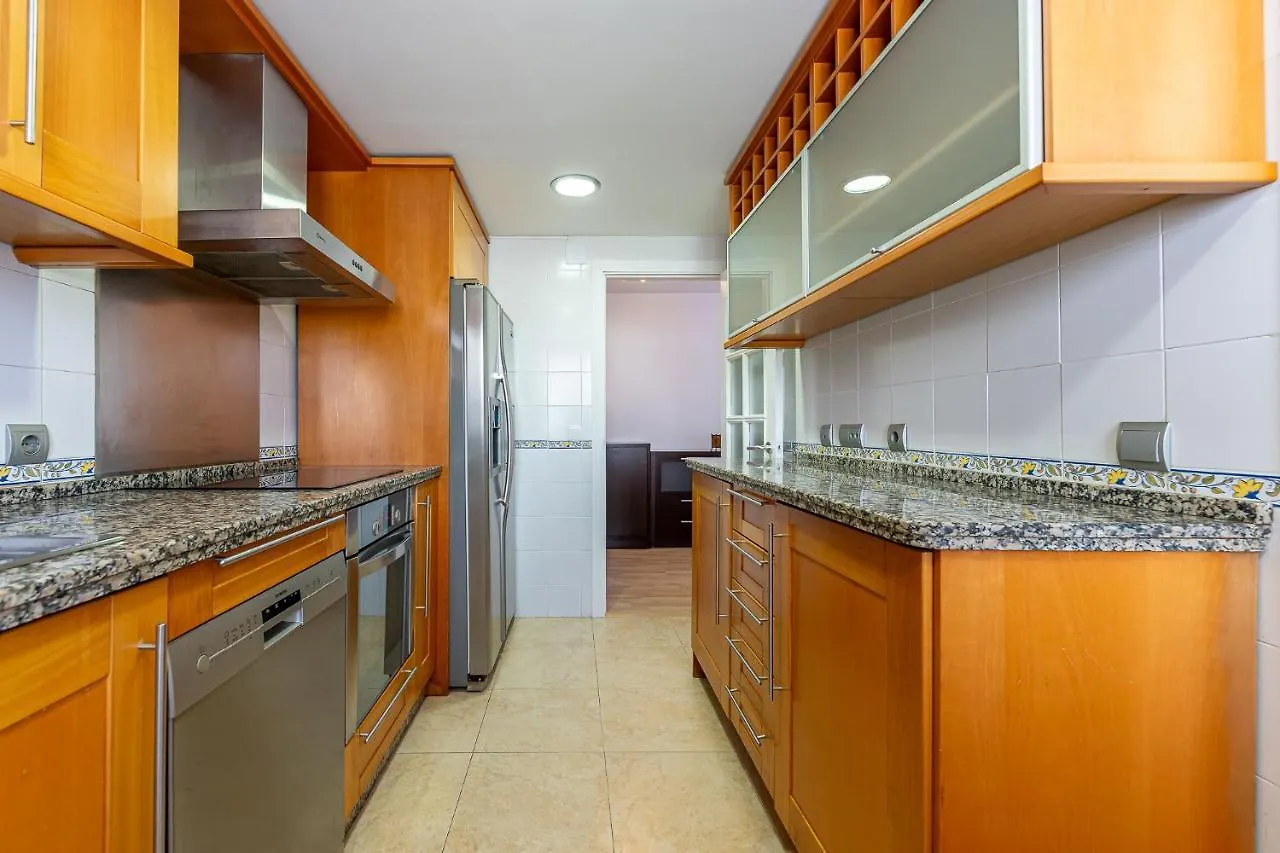 797 Holiday Rentals- Espectacular Piso Para 6 Con Vistas Al Mar Benalmádena 0*,  Španělsko